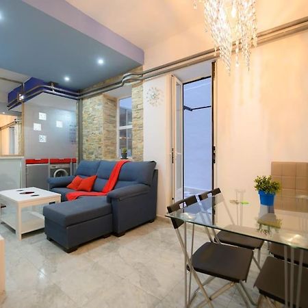 Appartamento Encantador Apartamento Temporal Centrico Con Patio Privado Mpe51 Madrid Esterno foto