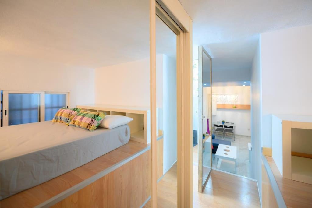Appartamento Encantador Apartamento Temporal Centrico Con Patio Privado Mpe51 Madrid Esterno foto